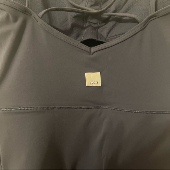 NEW Vuori Mindset 7/8 Jumpsuit in Azure Sz M Yoga Athletic Workouts - Picture 9 of 15